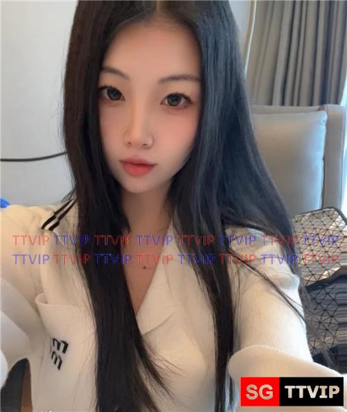 9022号 Wei Wei（薇薇）1